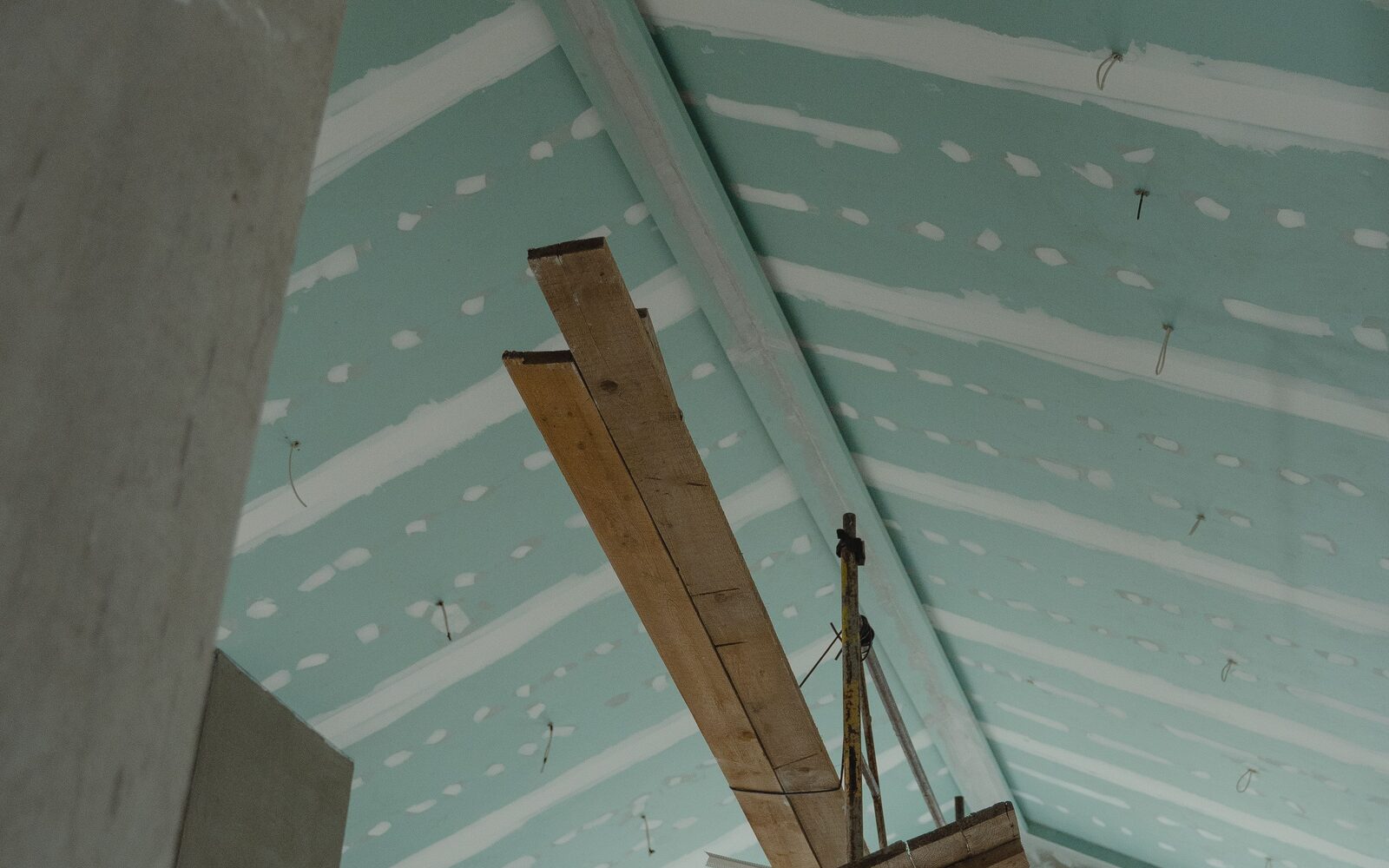 Ceiling Work service in Oman
